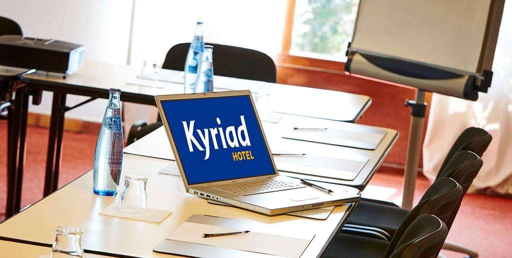 Kyriad Chateauroux - Saint-Maur Удобства фото