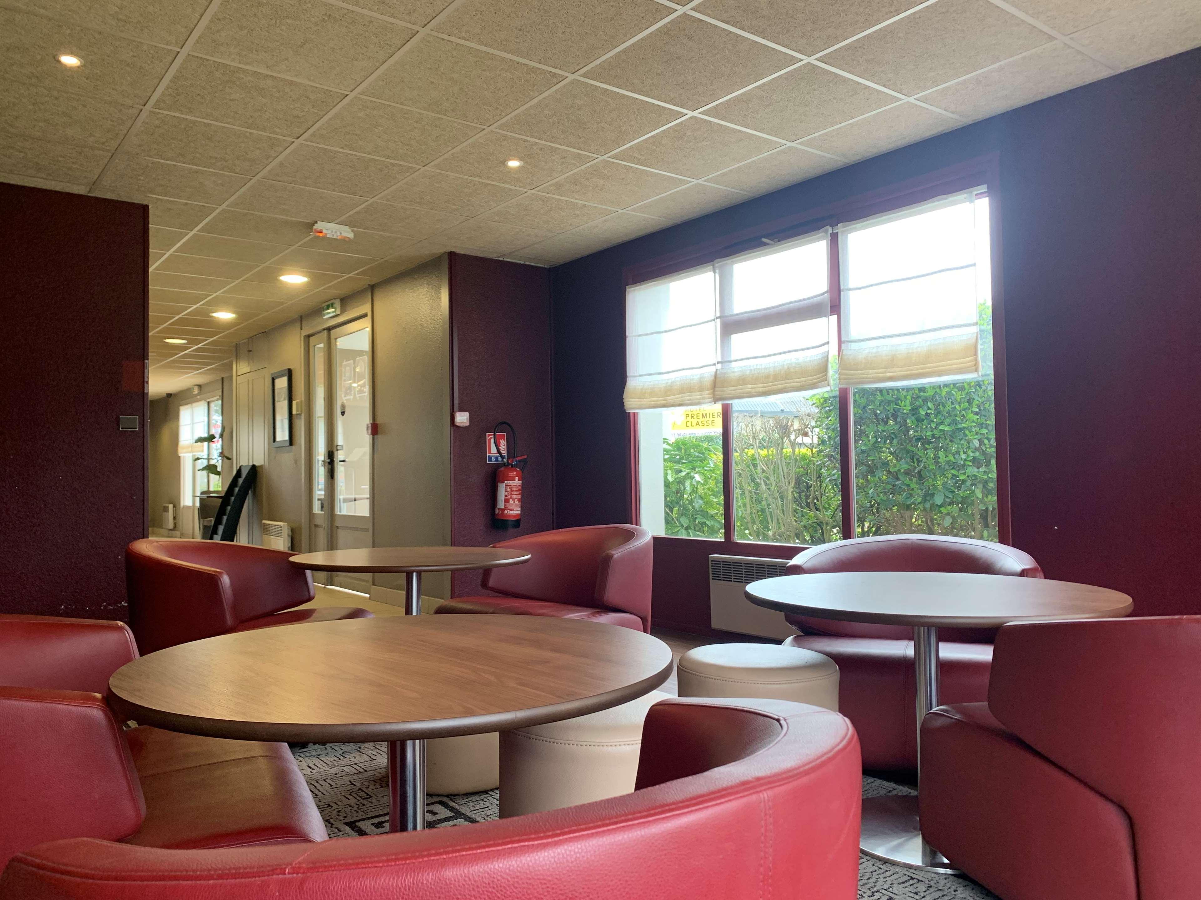 Kyriad Chateauroux - Saint-Maur Экстерьер фото
